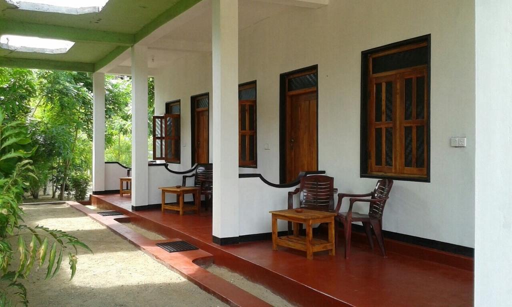 Zimbay Guest House Arugam Bay Exterior foto